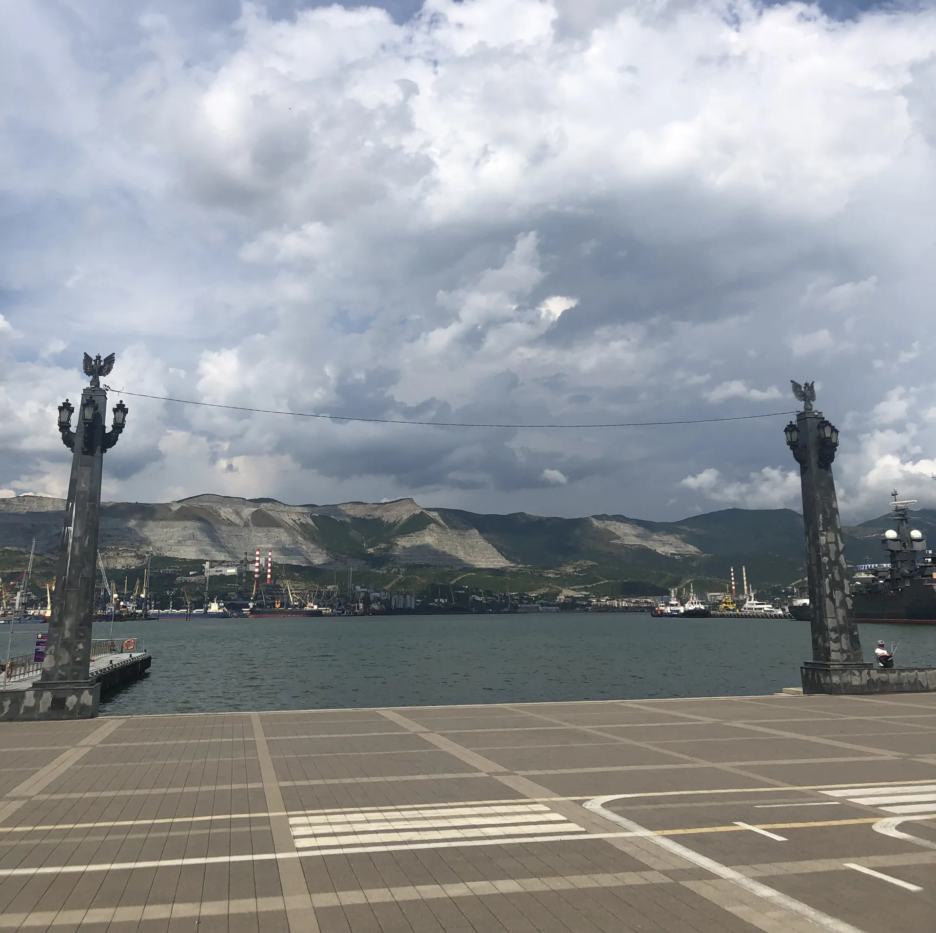 Морские ворота